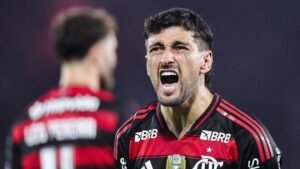 Arrascaeta Escolhe o Flamengo: 18 Títulos e uma Decisão Inabalável