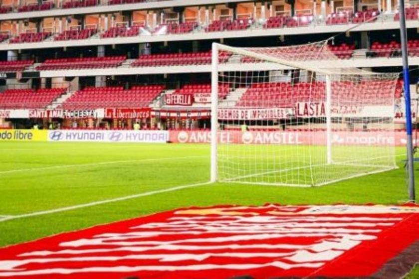 Estudiantes x Flamengo escalações confirmadas para duelo da Libertadores