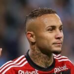 Flamengo exige preço alto por Everton Cebolinha e clube europeu ganha vantagem