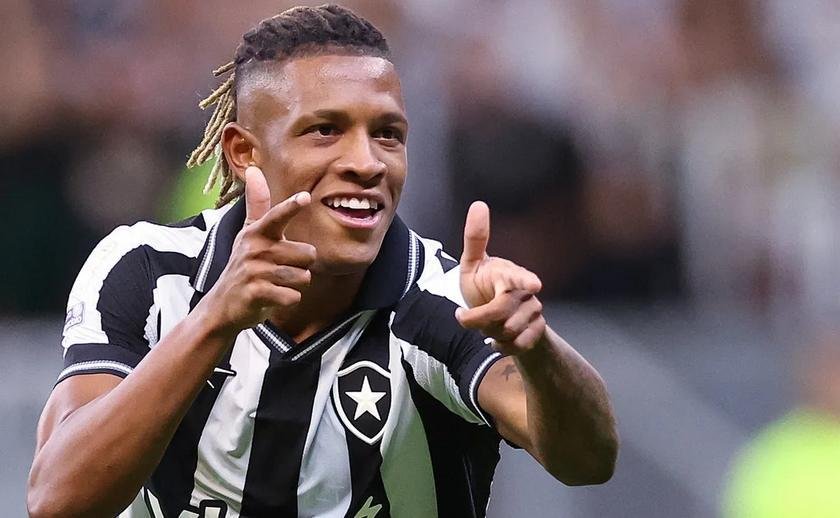 Flamengo tenta contratar Danilo, mas valor de transferência é alta e clube tem dúvidas