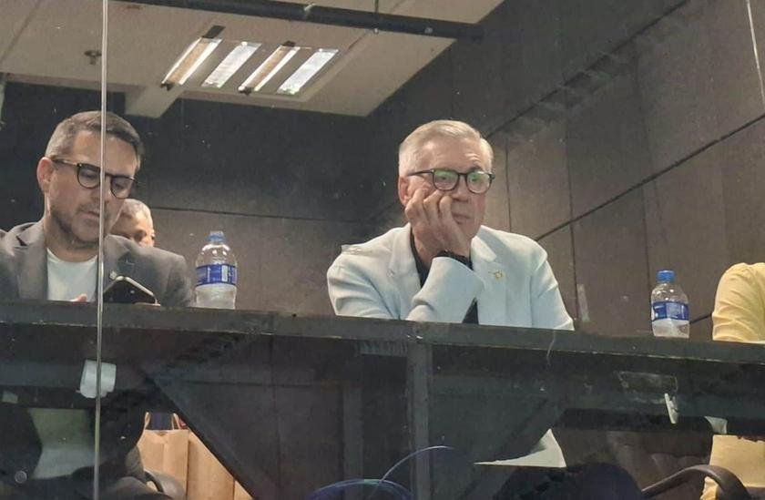 Ancelotti acompanha Clássico dos Milhões para monitorar jogadores antes da Copa do Mundo
