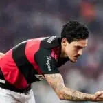 Ancelotti vai ao Maracanã para observar Pedro e outros jogadores do Flamengo na partida contra Vasco.