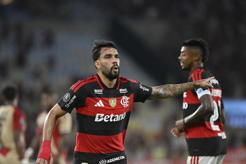 Flamengo quebra recorde de gasto em um trimestre, com investimento de R$ 469 milhões