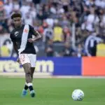 Thiago Mendes do Vasco é absolvido pelo STJD e pronto para enfrentar Flamengo