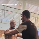 Arrascaeta inicia fisioterapia em clínica do Flamengo para se recuperar da fratura na clavícula.