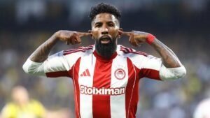 Athletico tenta repatriar Rodinei, ex-Flamengo e campeão da Libertadores