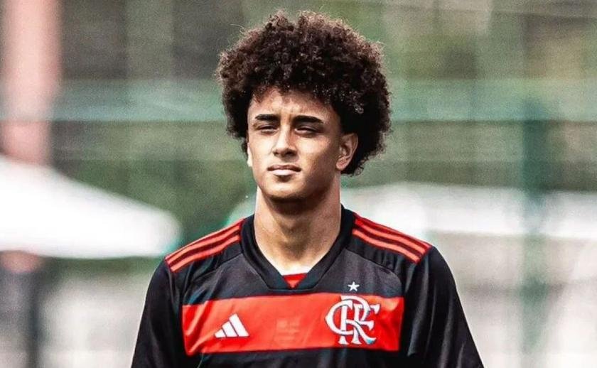 Benfica avança por Ryan Roberto com oferta milionária ao Flamengo