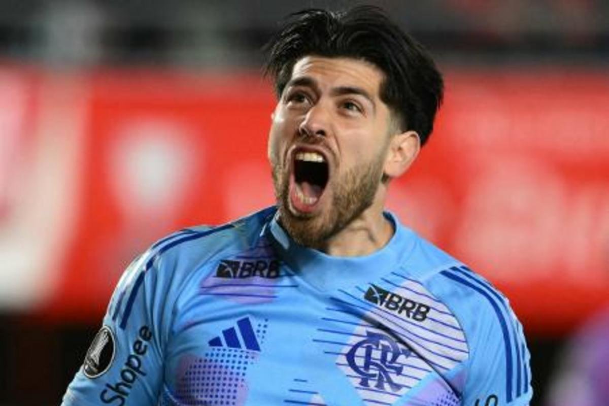 Besiktas intensifica conversas por Rossi e fará proposta ao Flamengo