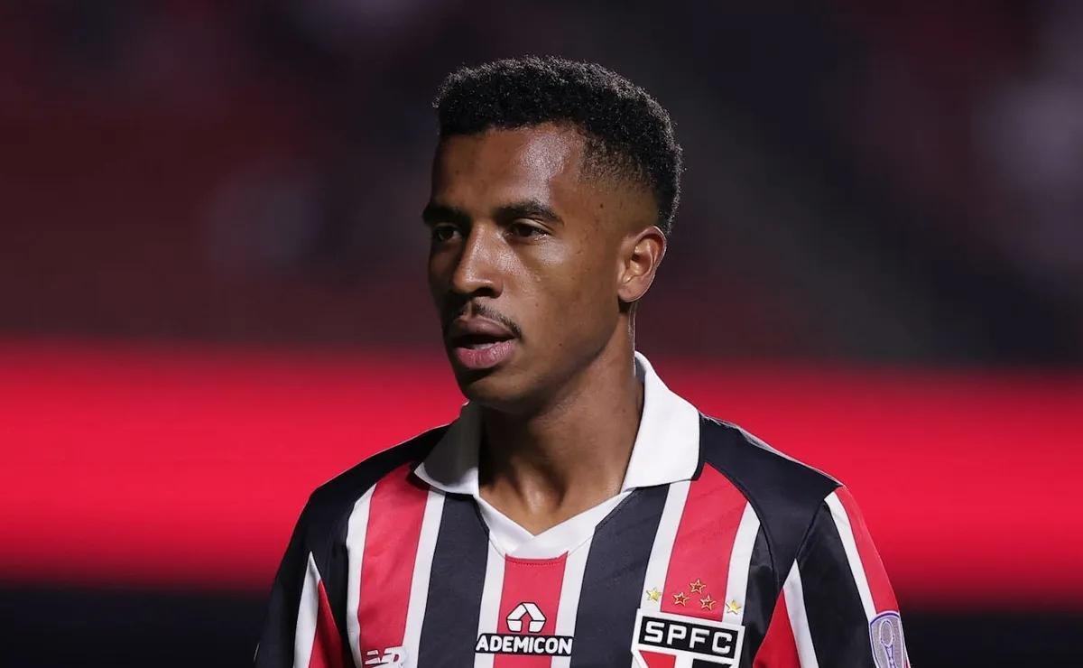 Boto faz Marcos Antônio do São Paulo virar prioridade do Flamengo na janela