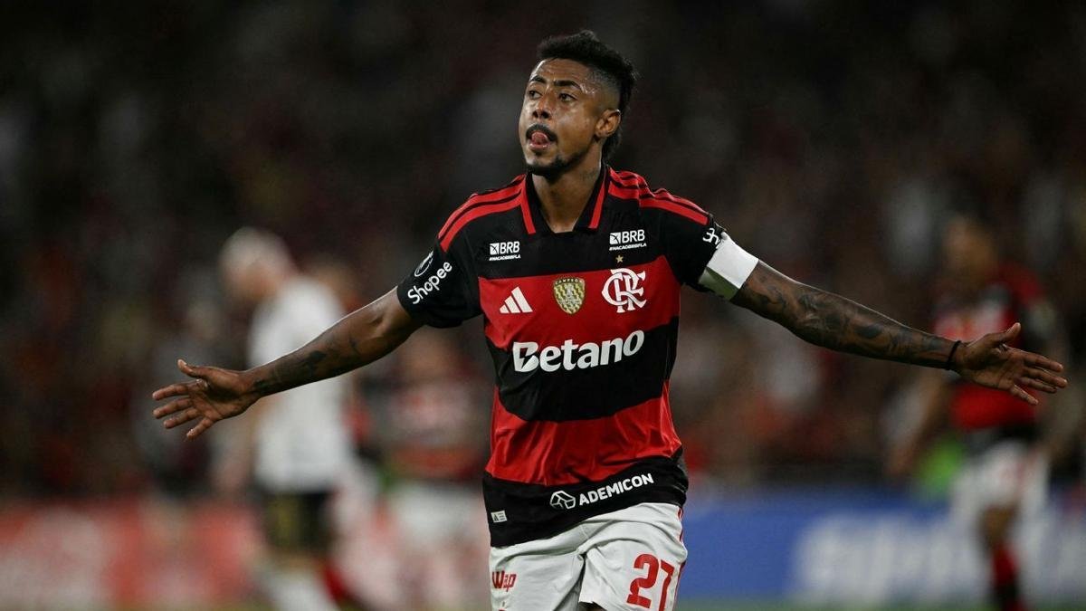 Bruno Henrique brilha e Flamengo vence Cusco rumo a melhor campanha na Libertadores