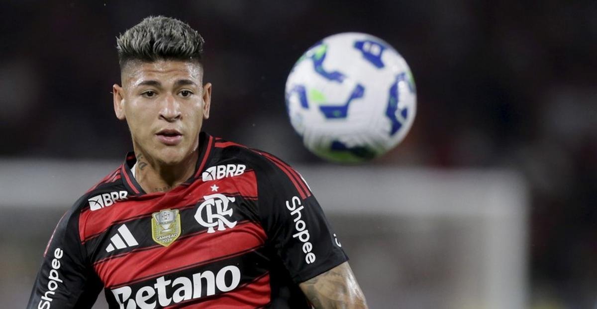Carrascal lamenta expulsão em derrota do Flamengo para Palmeiras