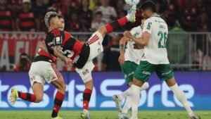 Carrascal suspenso por três jogos, Paulinho absolvido; Flamengo e Palmeiras multados pelo STJD
