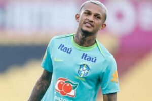 Cria do Flamengo, Wesley é convocado para a primeira Copa do Mundo pela Seleção