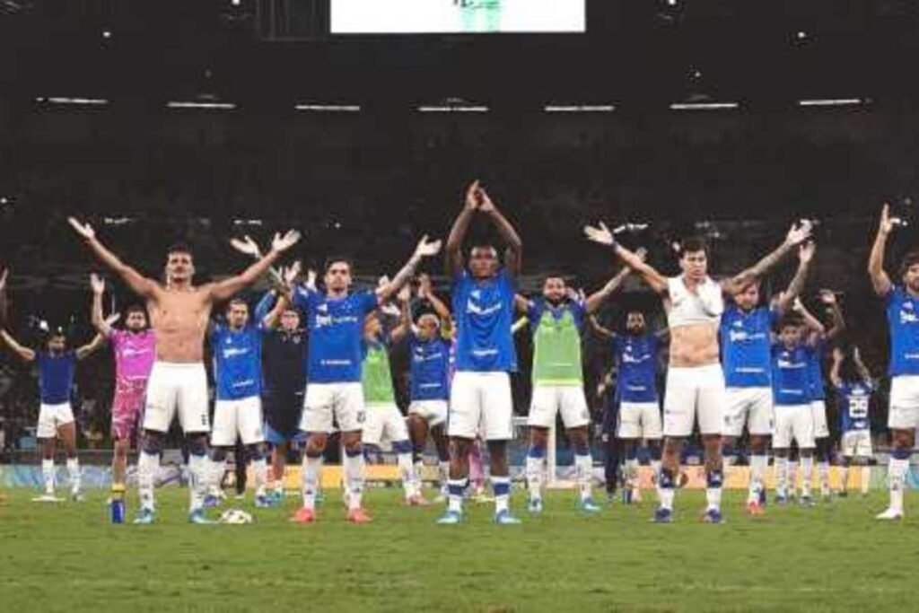 Cruzeiro assume liderança da Série A em campanha de recuperação com Artur Jorge