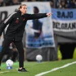 Filipe Luís é favorito para técnico do Bayer Leverkusen após saída do Flamengo