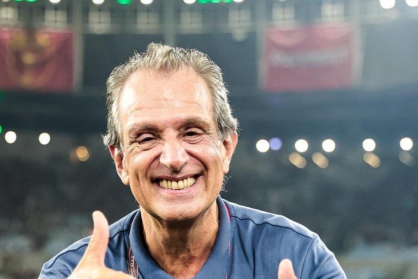 Fla cai na Copa e adia sonho de Bap com Tríplice Coroa