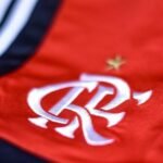 Flamengo aprova novos uniformes para 2027 com homenagem a Jorge Ben Jor