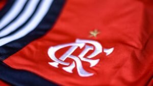 Flamengo aprova novos uniformes para 2027 com homenagem a Jorge Ben Jor