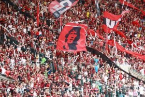 Flamengo atualiza estado de Arrascaeta após cirurgia na clavícula e gera incerteza para Copa