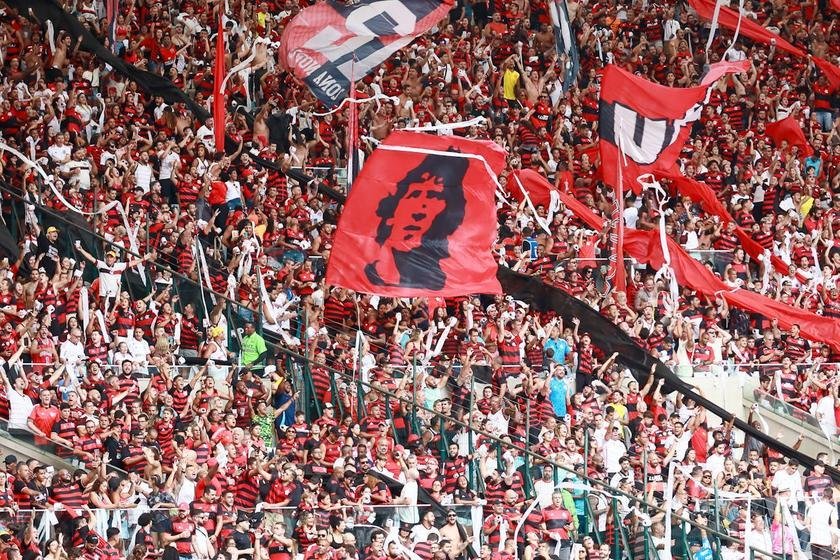 Flamengo atualiza estado de Arrascaeta após cirurgia na clavícula e gera incerteza para Copa
