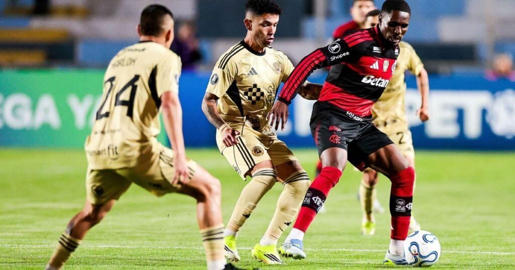Flamengo busca liderança geral da Libertadores contra Cusco no Maracanã