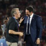 Presidente do Flamengo, Bap confraterniza com o presidente da CBF, Samir Xaud, na final da Libertadores do ano passado