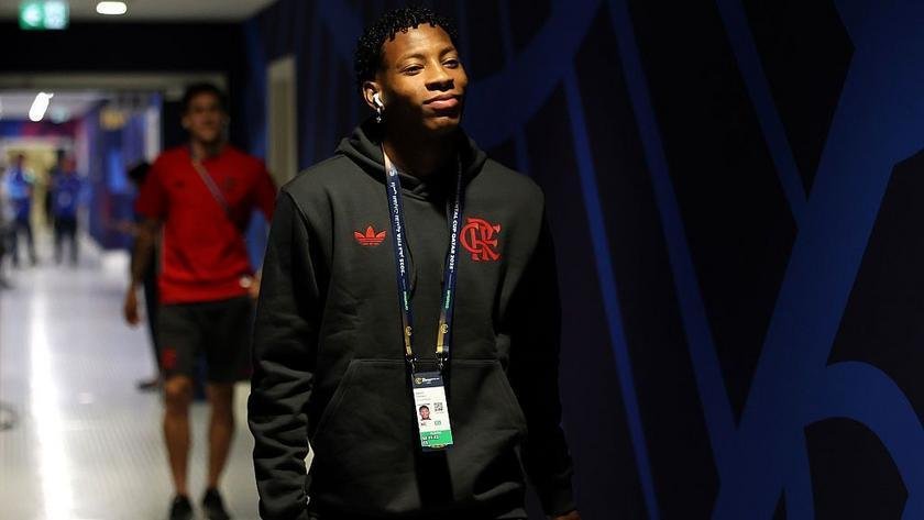Flamengo defende Plata por vídeo antigo e repudia 'fake news'
