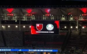 Flamengo divulga escalação com novidades para duelo contra Palmeiras no Brasileirão