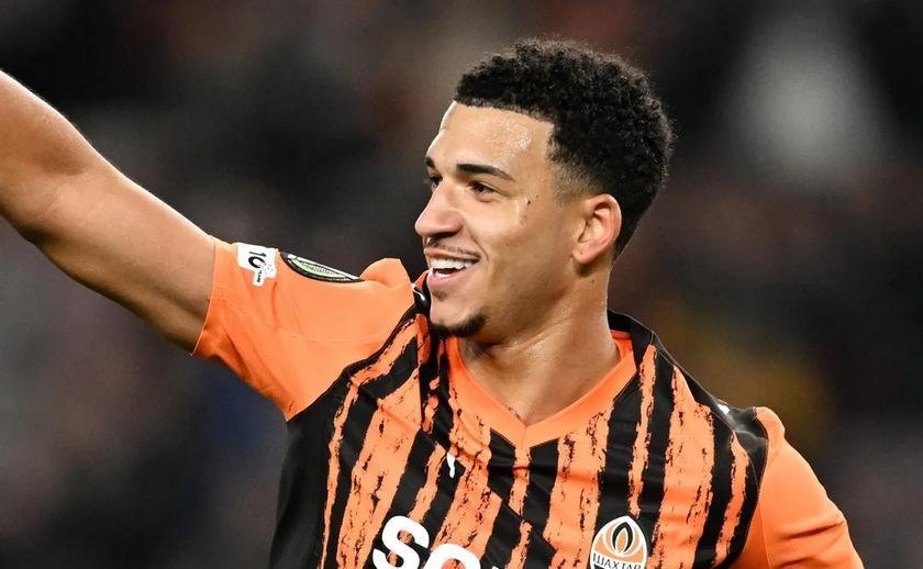 Flamengo encara R$ 203 milhões do Shakhtar por Kauã Elias