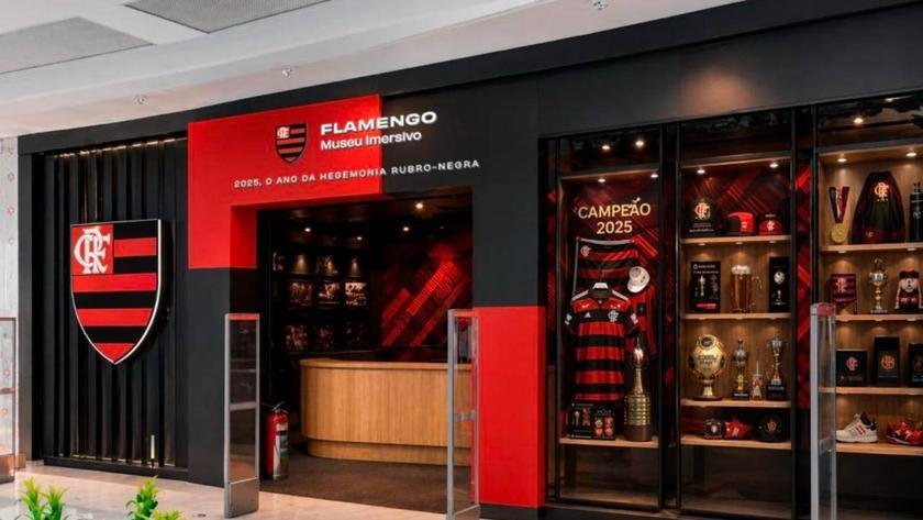 Flamengo leva suas glórias à Zona Sudoeste em exposição imersiva no Via Parque Shopping.