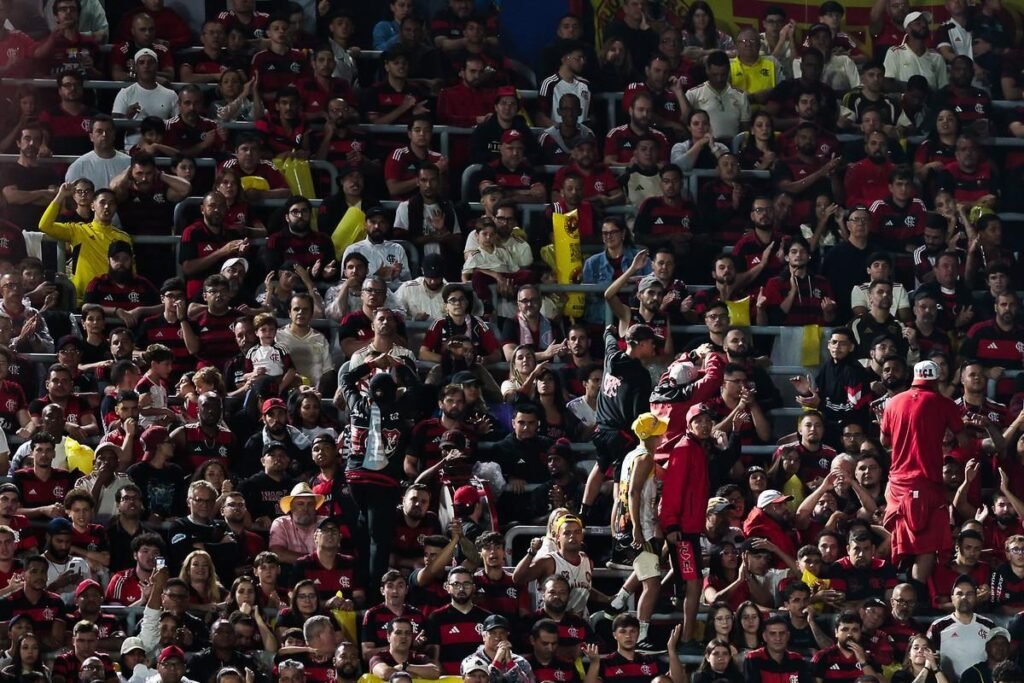 Flamengo mantém lotação máxima em todos os jogos como visitante no primeiro turno