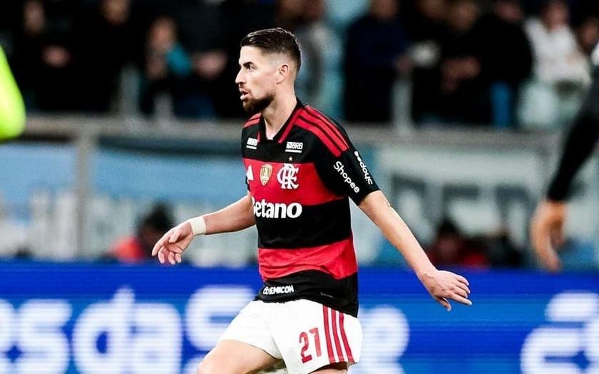 Flamengo: Meio-campo desfalcado gera alerta Brasileirão
