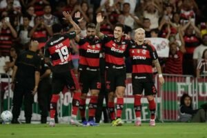 Flamengo mira R$ 3 bilhões em receitas com negócios além do futebol
