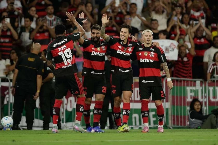 Flamengo mira R$ 3 bilhões em receitas com negócios além do futebol