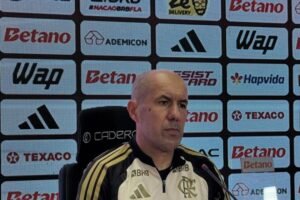 Flamengo planeja intertemporada na Argentina e busca amistoso durante pausa para Copa do Mundo