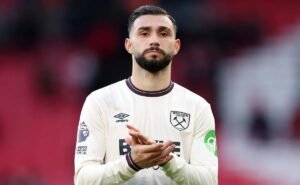 Flamengo retoma interesse em Taty Castellanos com West Ham à beira da queda