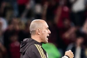 Flamengo: técnico Leonardo Jardim pede bom senso da CBF e critica calendário