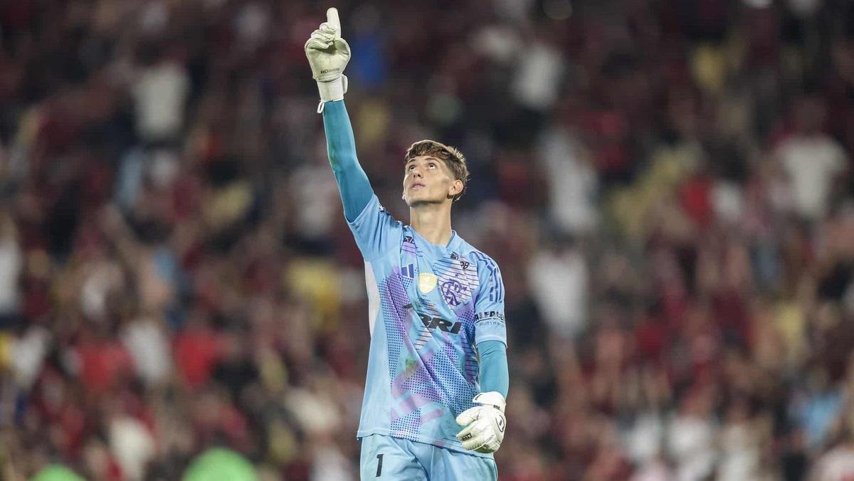 Goleiro do Flamengo desperta interesse europeu e pode render milhões