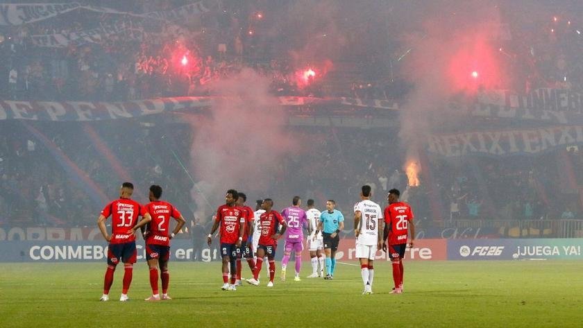 Independiente Medellín pede desculpas ao Flamengo após vandalismo cancelar partida pela Libertadores