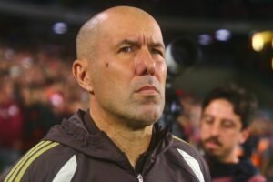 Jardim critica projetos no Flamengo: 'Vive de vitórias'