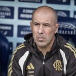 Jardim do Flamengo é denunciado no STJD por desrespeito ao árbitro do clássico