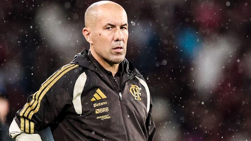Jardim exige maturidade e muda escalação do Flamengo para Libertadores