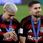 Luiz Araújo Sondagens Rússia Turquia ligam alerta no Flamengo