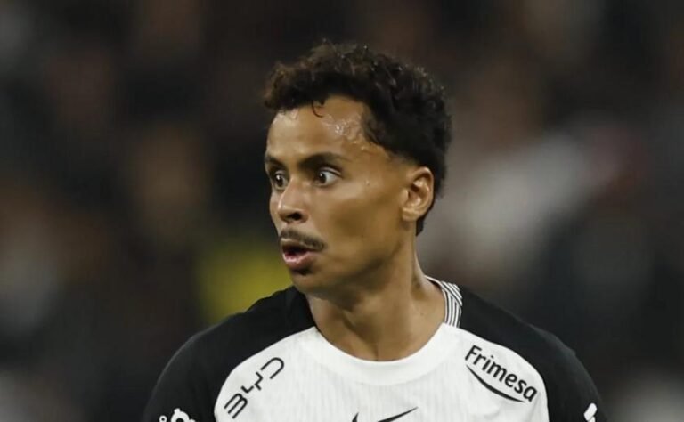 Roma faz pedido por Allan, volante do Flamengo no Corinthians
