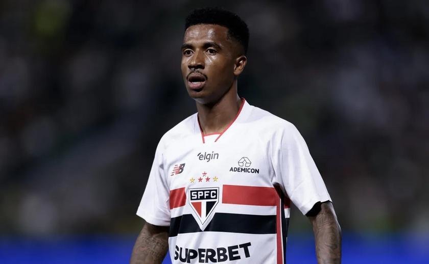São Paulo busca Luiz Araújo enquanto Flamengo esclarece situação de Marcos Antônio no mercado