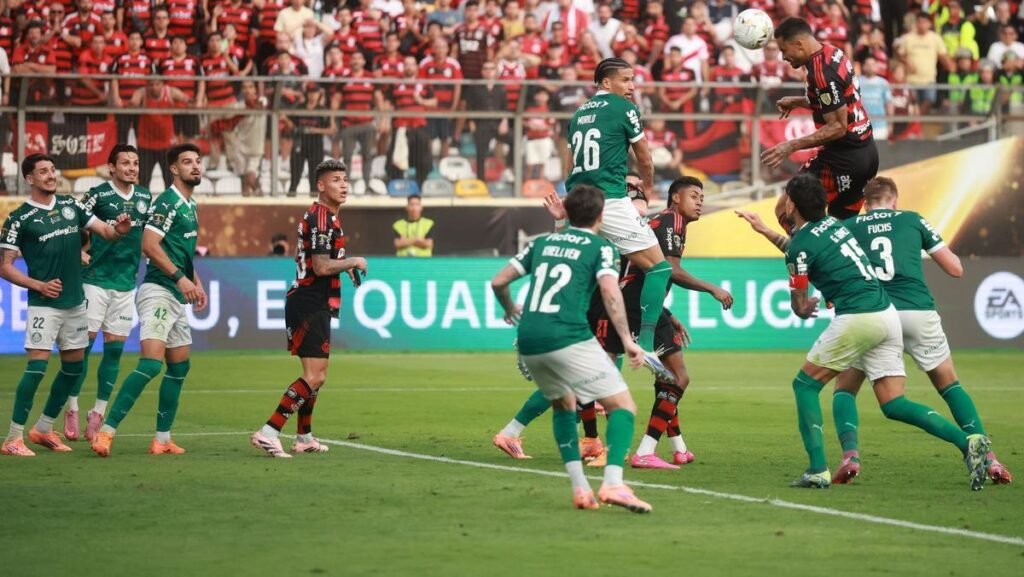 Sorteio da Libertadores pode colocar Flamengo x Palmeiras nas oitavas