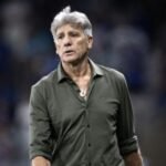 Vasco reage e empata com o Flamengo: Renato Gaúcho elogia entrega inusitada do time