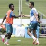 Ancelotti mantém base de Tite com oito remanescentes na estreia da Copa