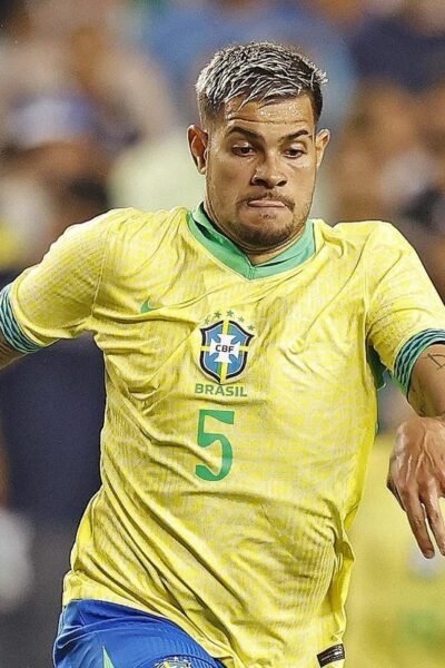 Arsenal tenta contratação de Bruno Guimarães e Athletico pode lucrar com transferência