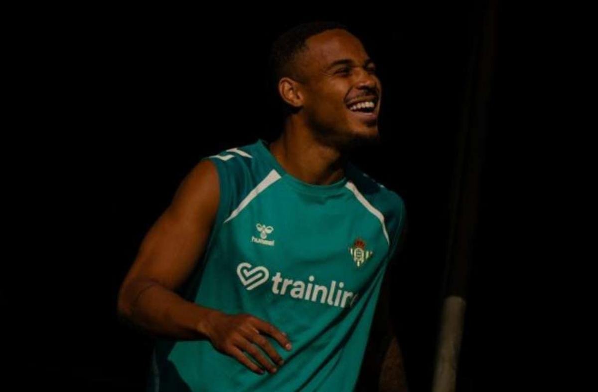 Barcelona mira Natan, ex-Flamengo, por R$ 177 milhões